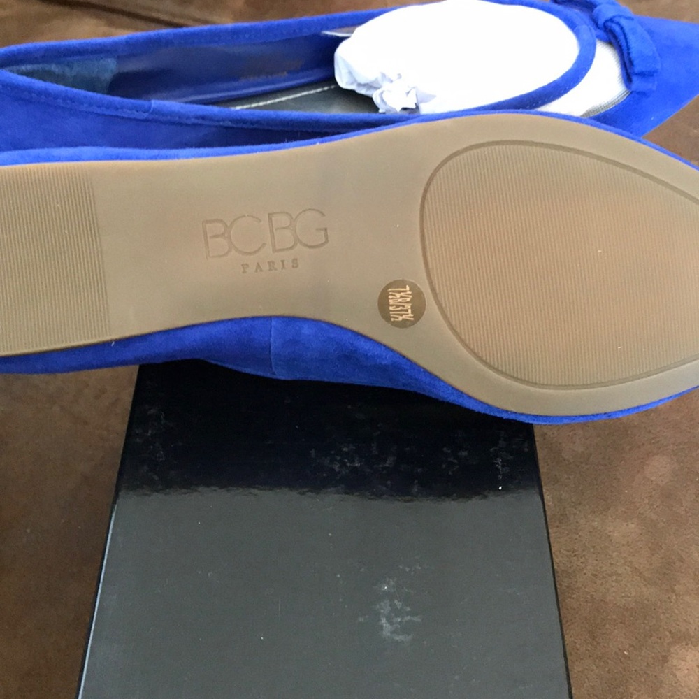 BCBG GenerationFlats NWT - Picture 6 of 7